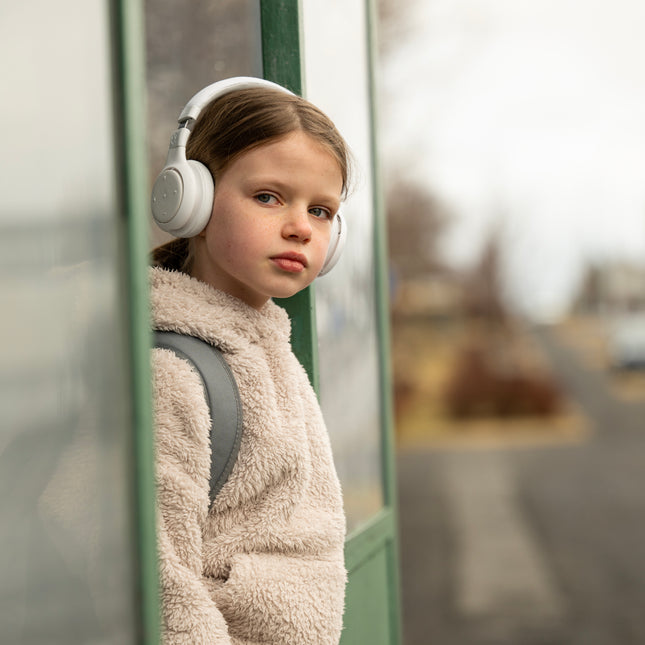 Lingokids Songs: Learn Routines and Practical Skills with Lisa